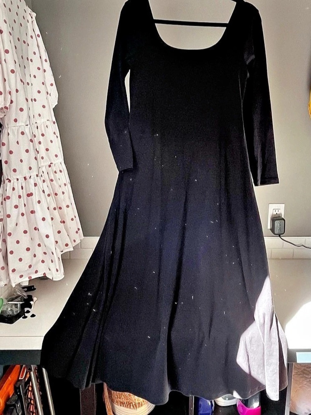 Old Navy Fitted Long-Sleeve Rib-Knit Midi Dress Black Large